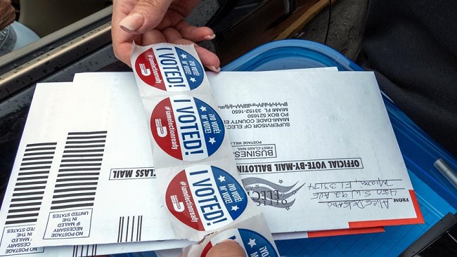 Pegatina “Yo voté”. Las urnas estuvieron abiertas con variación de fechas en la mayoría de estados, para  quienes decidieron votar por anticipado. 
