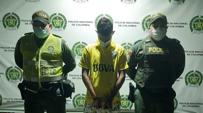 Junior David Fontalvo Perea, fue capturado por personal de la Policía Metropolitana de Santa Marta.