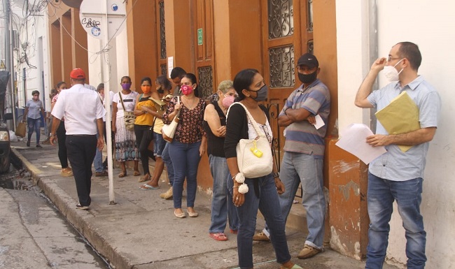 La tasa de ocupación de los hombres fue mayor que la de las mujeres. En el 2019 había 57 mil jóvenes ocupados, para el 2020 la cifra cayó a 44 mil.