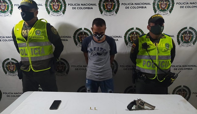 Josseth Sarmiento García, presunto asaltante detenido con un revólver en Ciénaga.