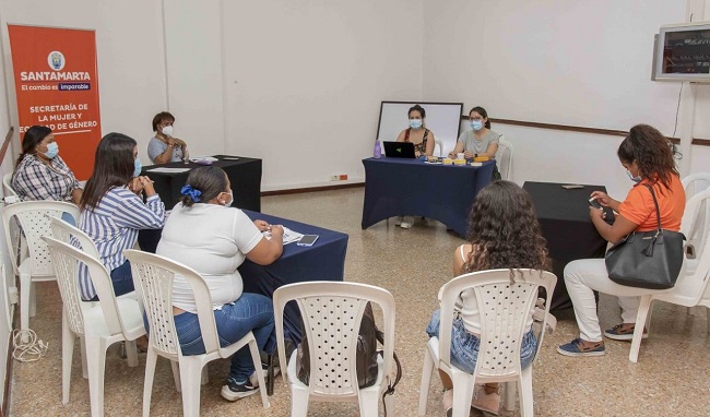 Estas jornadas contaron con presencia de representantes de organizaciones de mujeres en la ciudad y lideresas en general.