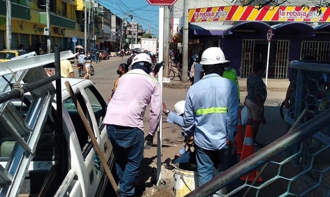 La señalización vial en el sector del Mercado Público permite ambientes seguros para los transeúntes. 