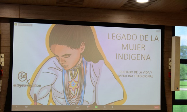 En el segundo día de feria se abordó el conversatorio sobre el legado de la mujer indígena.
