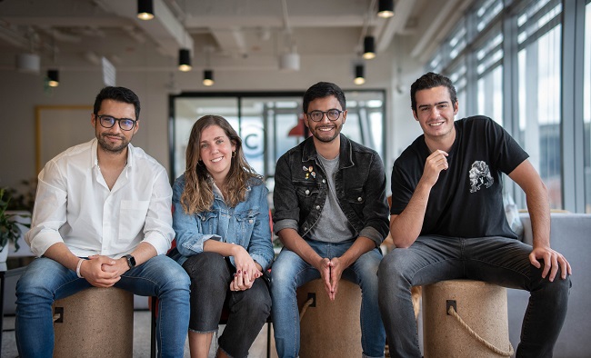 Francisco Camacho, Valentina Smith, Sebastián Caro y Santiago Lafaurie, cofundadores de Hunty, startup colombiana de tecnología. 