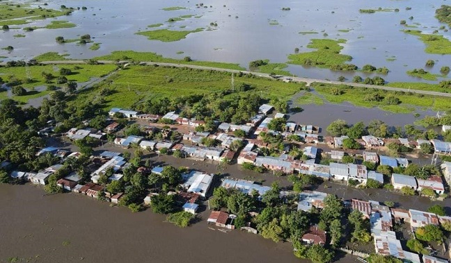 La preocupación se apodera de los habitantes de este municipio ante las fuertes lluvias, las cuales irían hasta finales de mes.
