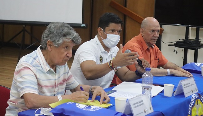 El Doctor Pablo Vera Salazar, Rector de esta Casa de Estudios Superiores, recibió a los consejeros del CNA.