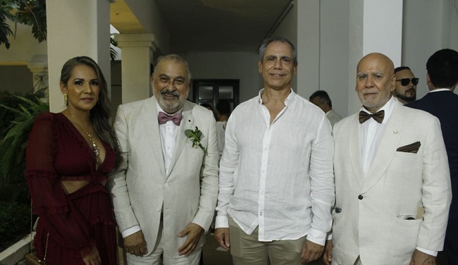 Adriana Reyes, Rafael García Pacheco (papá novia), Jorge Sánchez y Hernando Sánchez.