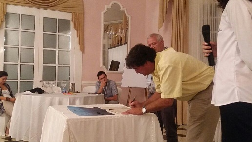  Manuel Julián Dávila, en representación de Santa Marta Vital