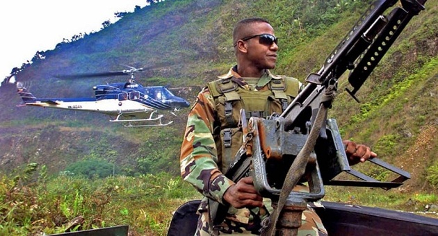 El Ejército de Colombia mantiene la presión sobre Guacho en la frontera. | AFP