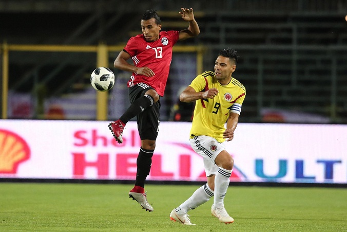 Falcao dio un primer aviso a los 2 minutos de juego con un cabezazo que terminó fuera por poco