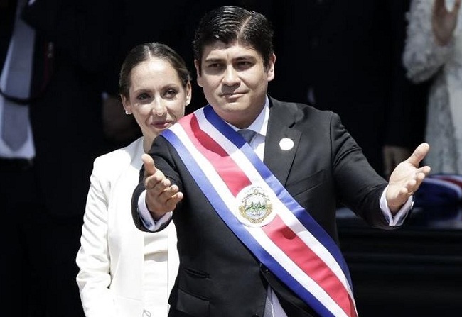 Carlos Alvarado