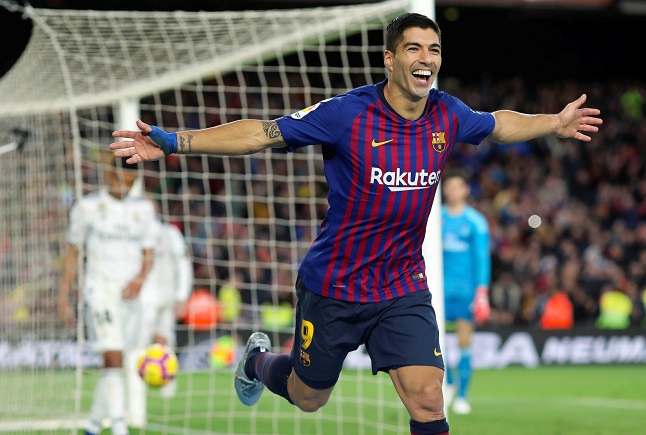 Luis Suàrez hizo 'hat trick'