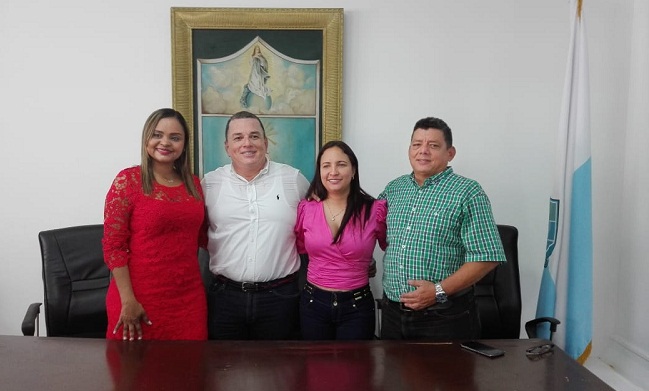 La concejal Karen Hernández, primera vicepresidenta; concejal Jaime Linero, presidente de la Corporación; concejal Elizabeth Molina, segunda vicepresidenta y Darío Linero, secretario general.