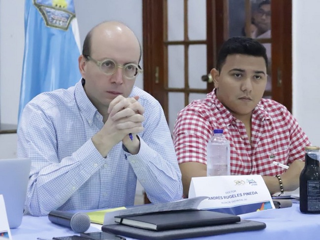 Andrés Rugeles, alcalde encargado de Santa Marta y Emiro Castro, nuevo secretario General de la Alcaldía