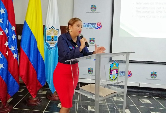 Norma Vera, secretaria del Interior 