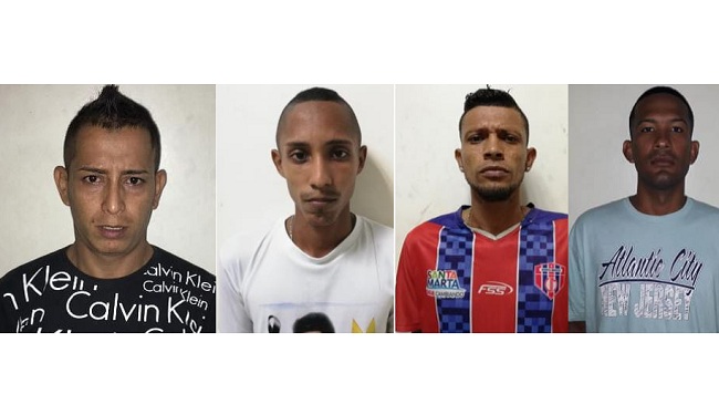 De izquierda a derecha: alias ‘Tavo’ suéter negro; alias ‘Flaco’ suéter blanco; alias ‘Breiner’, suéter Unión; alias ‘Máquina’, suéter azul claro.