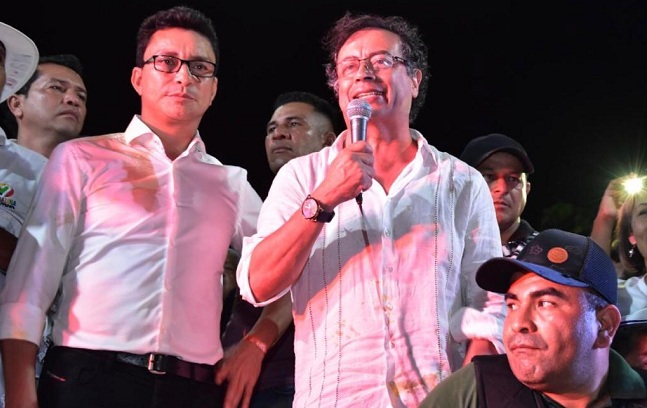 Carlos Caicedo y Gustavo Petro. Foto: Twitter