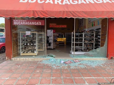 Pérdidas cuantiosas sufrió el almacén ubicado en el centro de Ciénaga.