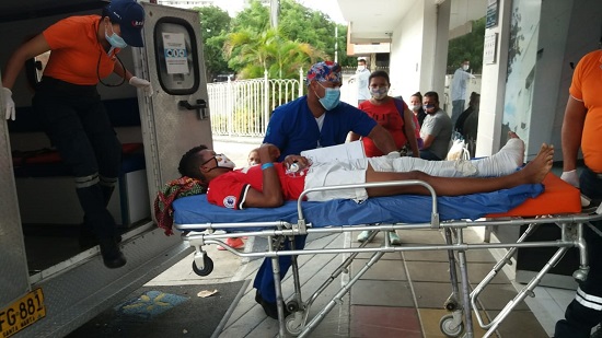 Mauricio De La Hoz fue trasladado desde el municipio de Ciénaga a la clínica Bahía de Santa Marta tras resultar herido a tiros 