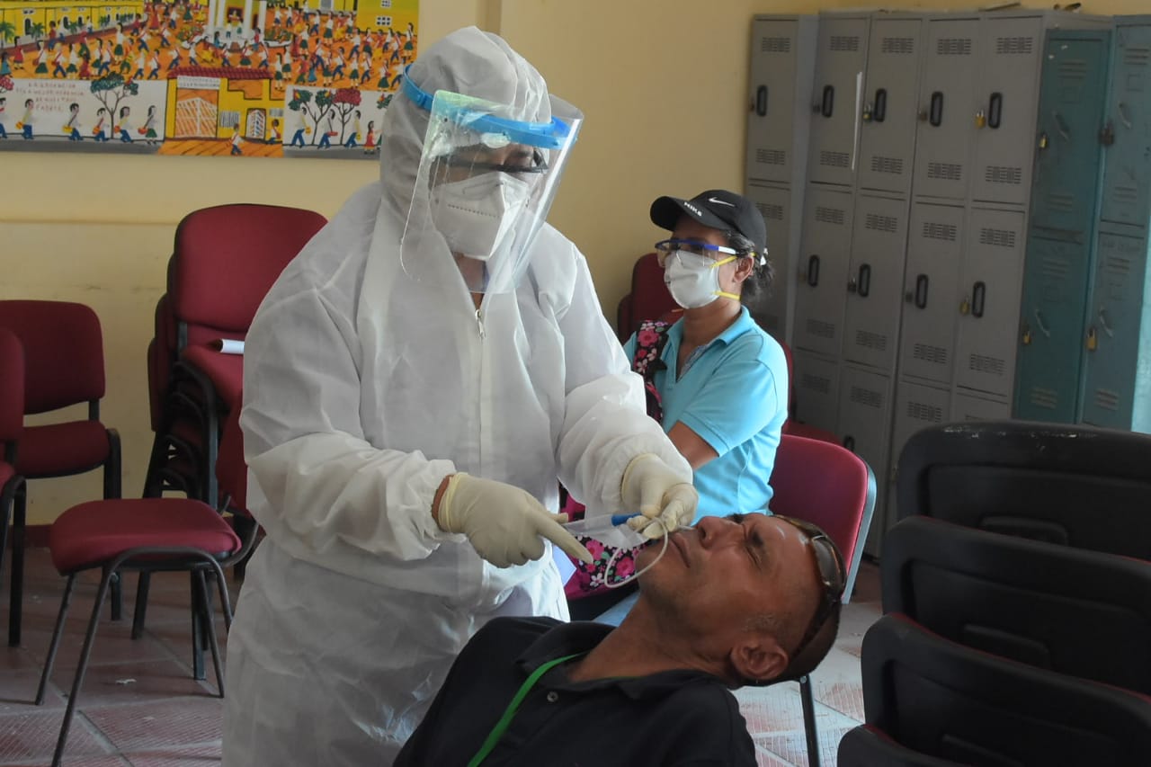 Estas acciones de prevención hacen parte de la estrategia planteada por el alcalde, Luis Alberto Tete Samper, para hacerle frente a la pandemia del Coronavirus en el territorio cienaguero. 