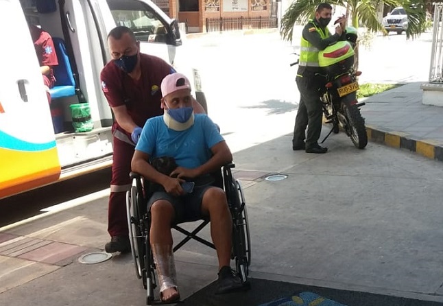 Daniel Esteban González Garavito resultó herido en accidente de tránsito. 
