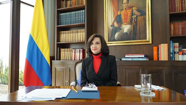 Canciller colombiana Claudia Blum.