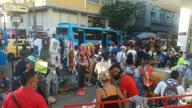 Foto de la avenida Campo Serrano en Santa Marta este sábado 19 diciembre. EL INFORMADOR.