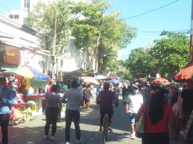 Fotos de la avenida Campo Serrano en Santa Marta este jueves 31 de diciembre del 2020. Ly Erick Amasifuen/ EL INFORMADOR.