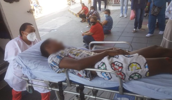Fue llevado a la Clínica Bahía.