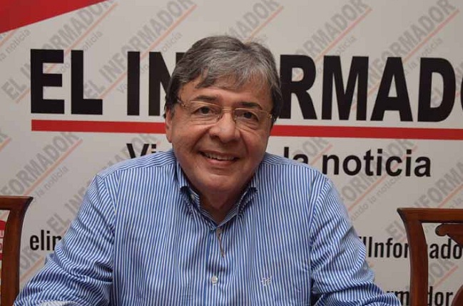 Carlos Holmes Trujillo