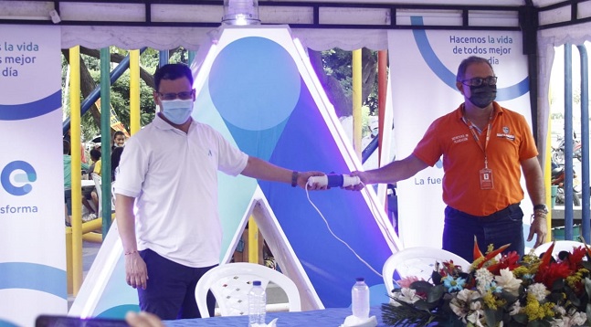 Como parte de los actos de inauguración se llevó a cabo una jornada de limpieza del sector con la participación del grupo de Voluntariado de la empresa Air-e.