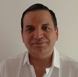 Abraham katime zuñiga, Especialista en enfermedades infecciosas.
