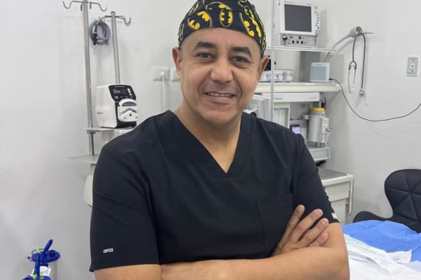 Edwin Arrieta Arteaga, médico cirujano colombiano asesinado en Tailandia