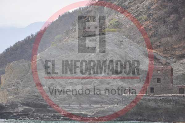 Fuerte de San Fernando visto desde el mar.