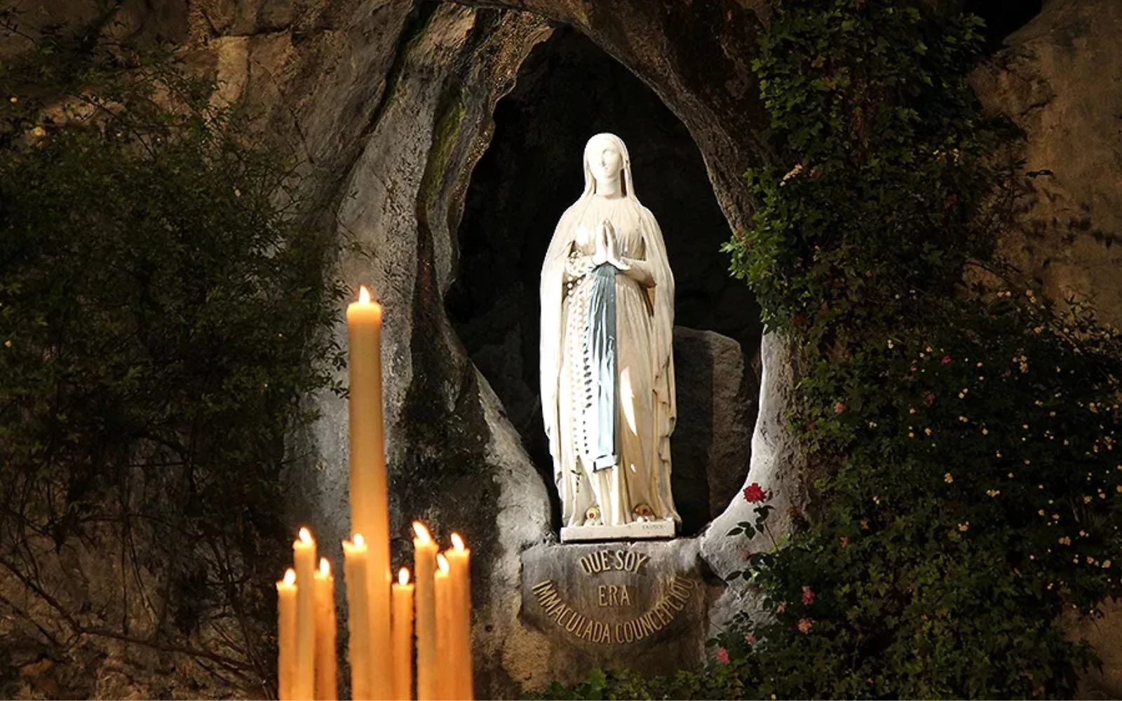 Gruta de Nuestra Señora de Lourdes, en Francia. | Crédito: Elise Harris/CNA.