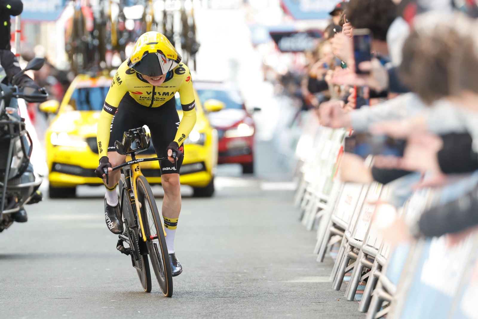 El ciclista danés Jonas VingegaardEFE/ Juan Herrero