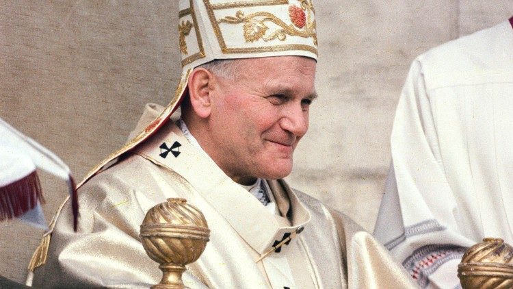 San Juan Pablo II en el inicio de su Pontificado, el 22 de octubre de 1978.  Foto: Vatican News