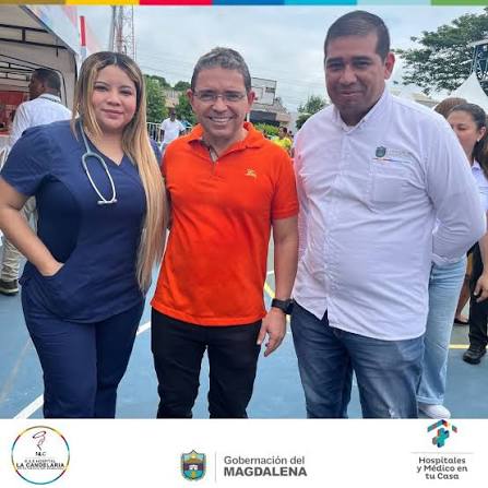 Afranio Otero Maldonado, gerente del Hospital de El Banco, en compañía del destituido gobernador del Magdalena, Rafael Martínez. Foto redes sociales de la E.S.E. Hospital La Candelaria.