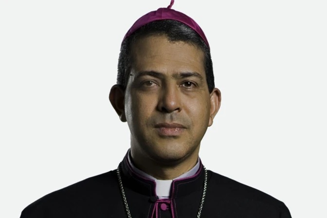 Mons. Carlos Tomás Morel Diplán, nuevo Arzobispo Coadjutor de Santo Domingo (República Dominicana). | Crédito: IacobusL (CC BY-SA 4.0).