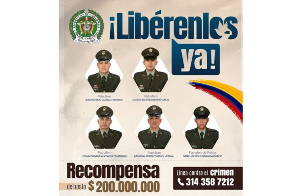 Foto X  Director Policia Nacional 