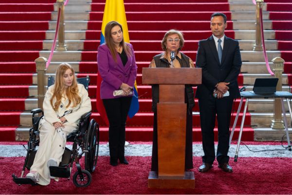 @CancilleriaCol