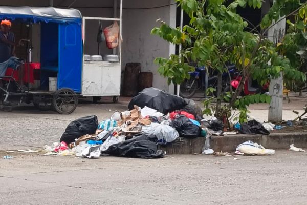 Imagen de las basuras en la Calle 3 de Fundación. Foto Redes Sociales 