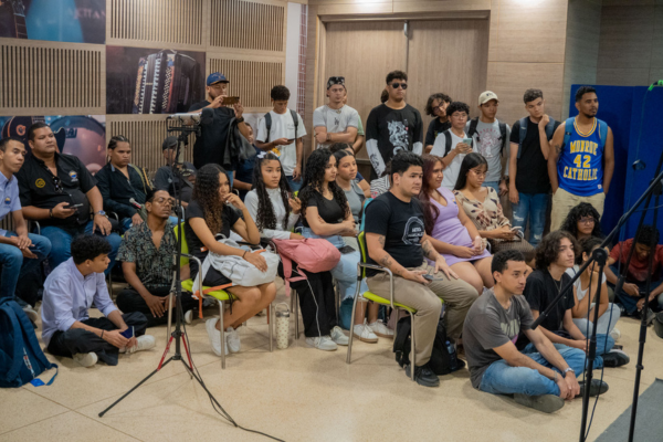 El Aula Taller de Emprendimiento e Innovación Musical fue escenario de aprendizaje, creatividad y experimentación sonora. Foto Unimagdalena