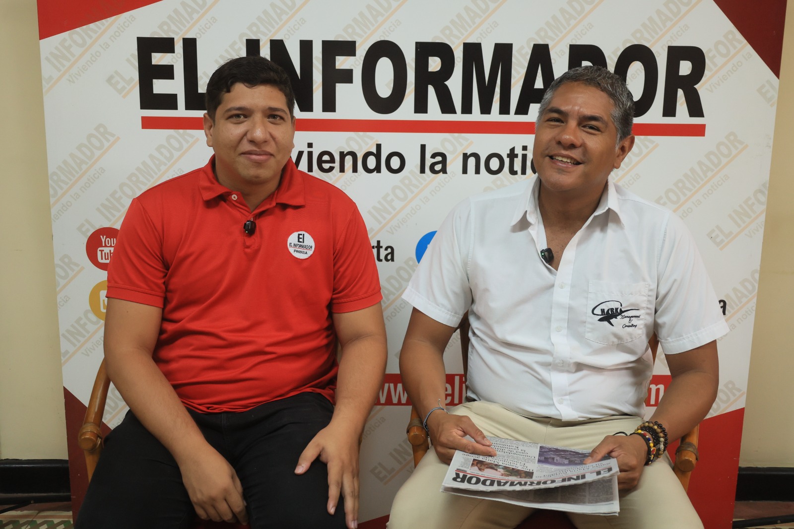 Luis Saumeth, periodista de EL INFORMADOR y Carlos Polo, biólogo marino. 