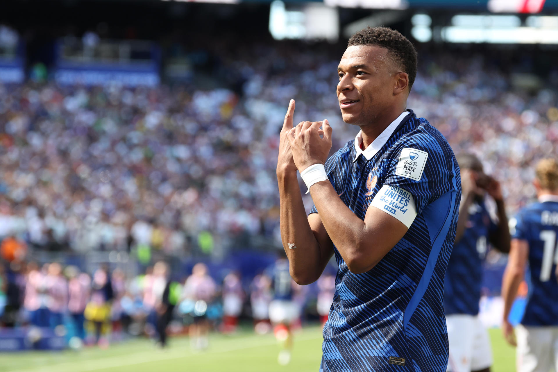 Kylian Mbappe de Francia celebra un gol este martes, en un partido del grupo I del Mundial de la FIFA 2026 entre Francia y Senegal en el estadio MetLife de Nueva Jersey (Estados Unidos). EFE/ Sebastiao Moreira