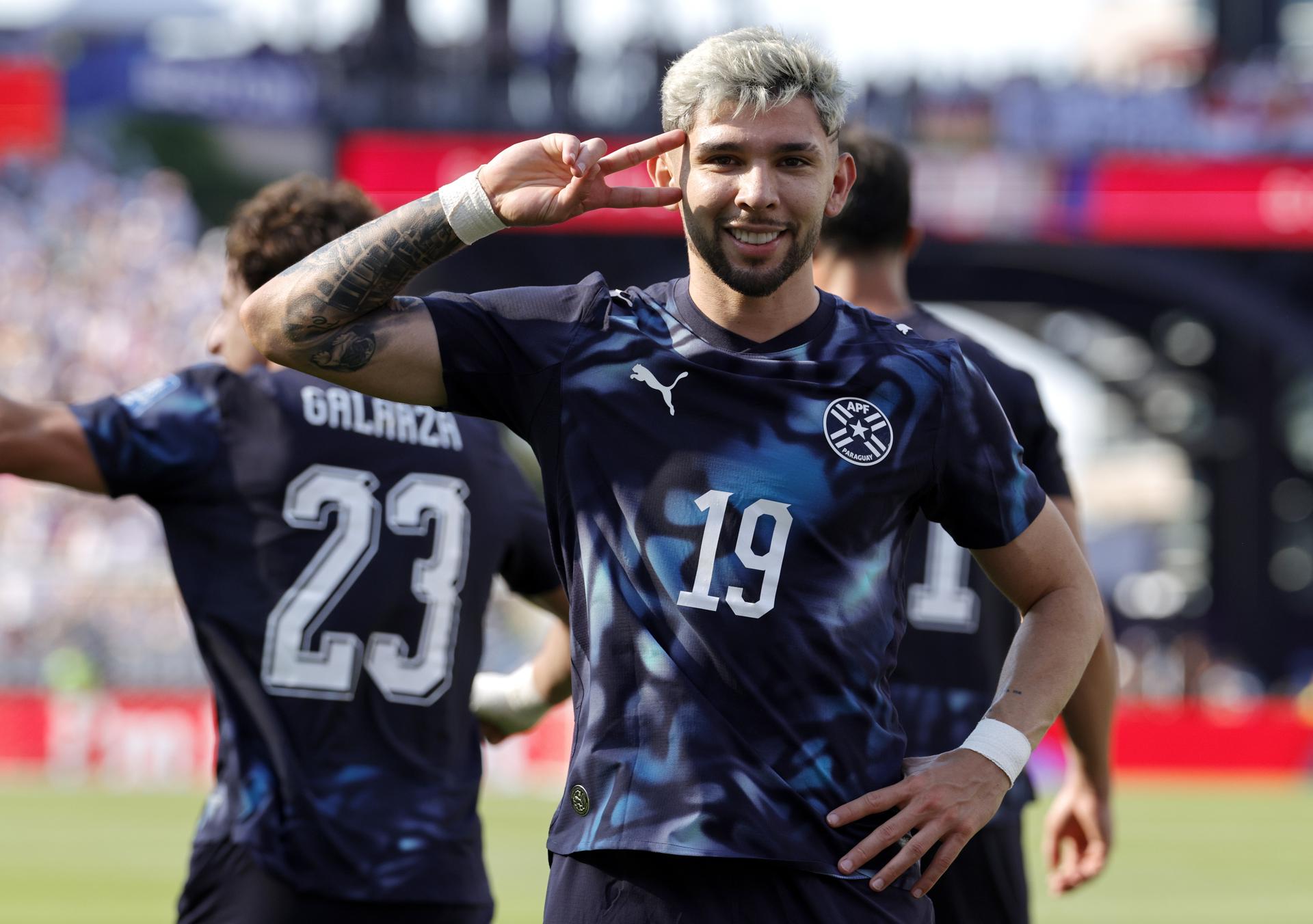 Julio Enciso de Paraguay celebra el primer gol durante el partido de dieciseisavos de final de la Copa Mundial de la FIFA 2026 entre Alemania y Paraguay, en Boston, EE. UU., el 29 de junio de 2026. (Alemania) EFE/EPA/SHAWN THEW