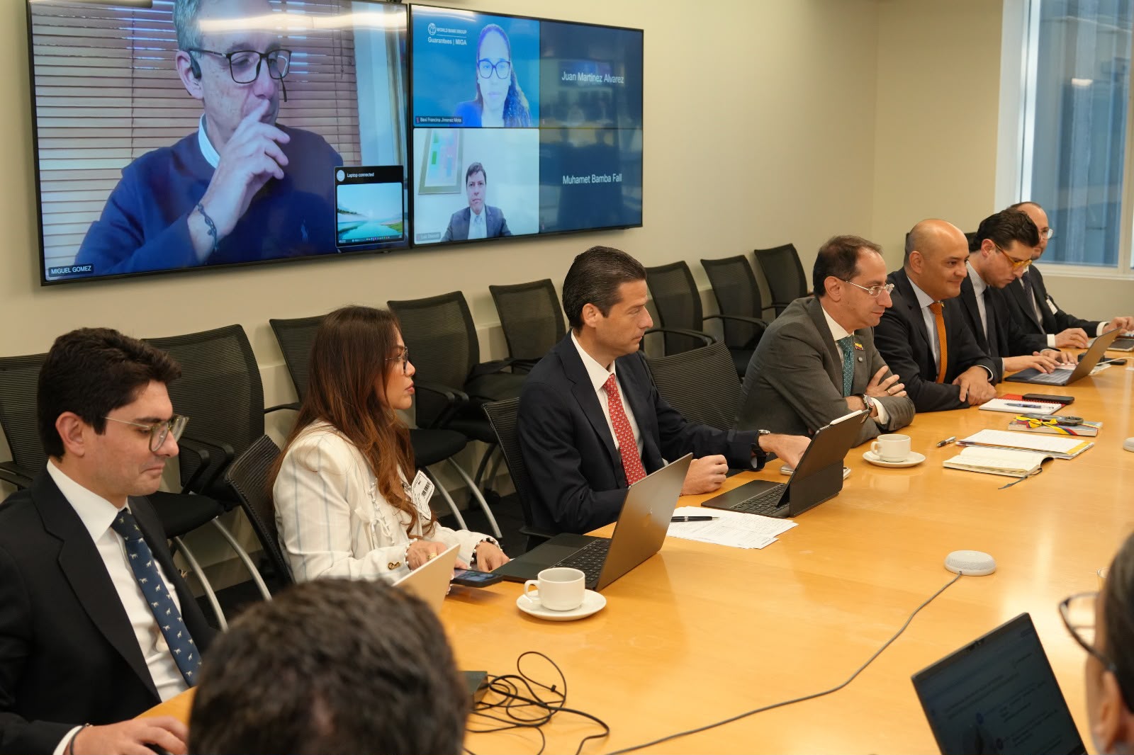 Foto cortesía prensa Abelardo de la Espriella.