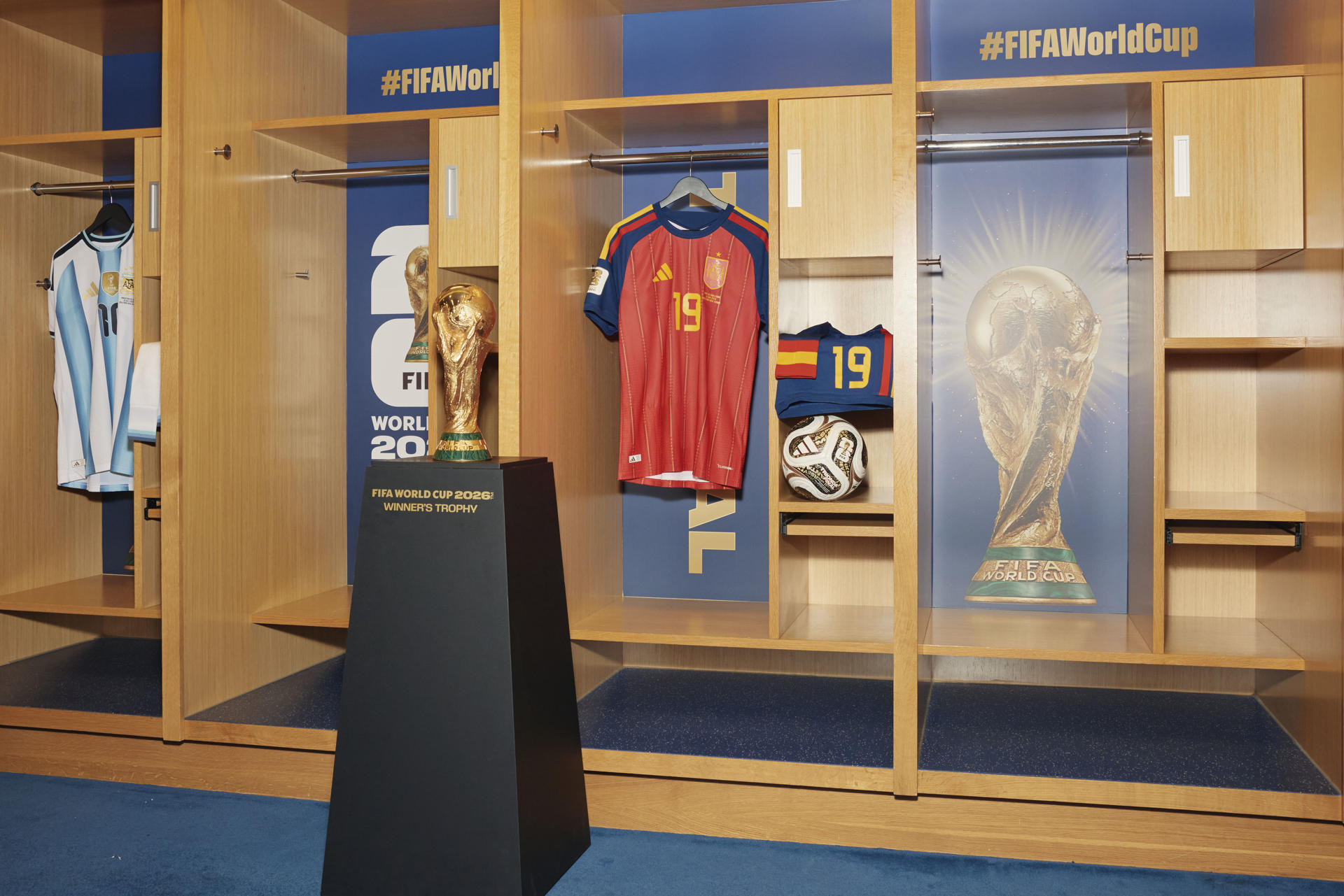 Vistas de los vestuarios del MetLife Stadium de Nueva York poco antes de la final del Mundial 2026 que este domingo disputan España y Argentina. EFE/ Adidas SÓLO USO EDITORIAL / SÓLO DISPONIBLE PARA ILUSTRAR LA NOTICIA QUE ACOMPAÑA (CRÉDITO OBLIGATORIO)