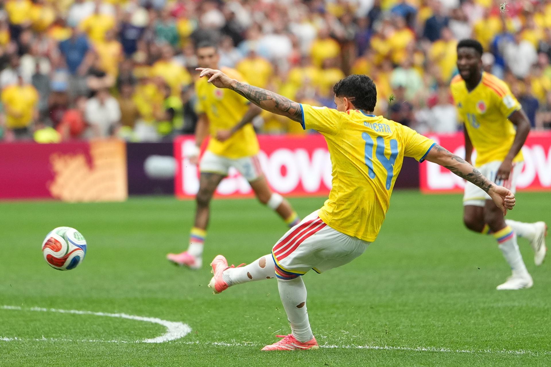 Gustavo Puerta de Colombia en acción durante el partido de octavos de final de la Copa Mundial de la FIFA 2026 entre Suiza y Colombia, en Vancouver, Canadá, el 7 de julio de 2026. (Suiza) EFE/EPA/BOB FRID