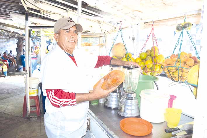 Nada más tradicional en Santa Marta que los jugos de la 16, al gusto a la medida y sin remordimiento, los más sabrosos de toda la ciudad.